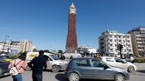 Тунис начинает смягчать ограничения в нескольких секторах с 4 мая