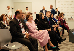 Делегация Российско-Арабского Делового Совета совместно с партнёрами из Союза Арабских палат и Союза женщин-предпринимателей ОАЭ приняли участие в  форуме «ESG – New Digital» на площадке павильона России всемирной выставки Dubai Expo 2020. 